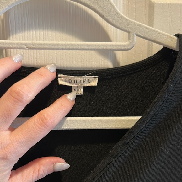 JODIFL Black Tie Front Crop Tank Top - Picture 3 of 4